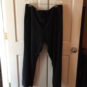 Daisy Fuentes black trousers 22w